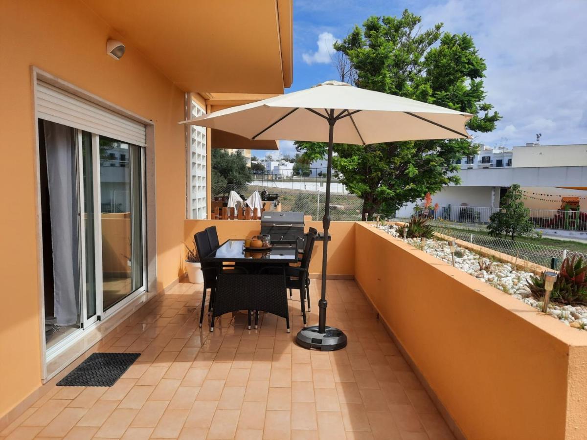 Sunshine Apartment 타비라 외부 사진