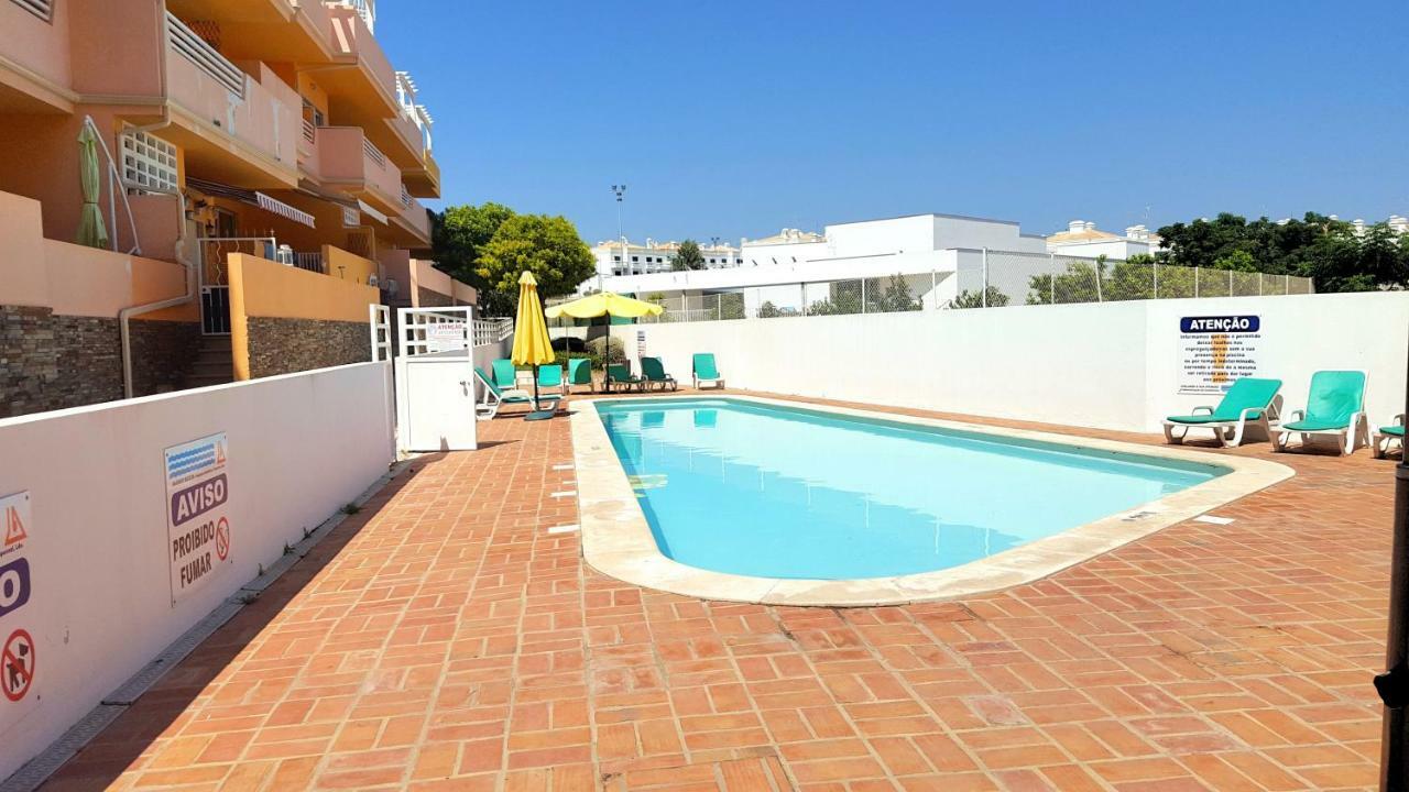 Sunshine Apartment 타비라 외부 사진