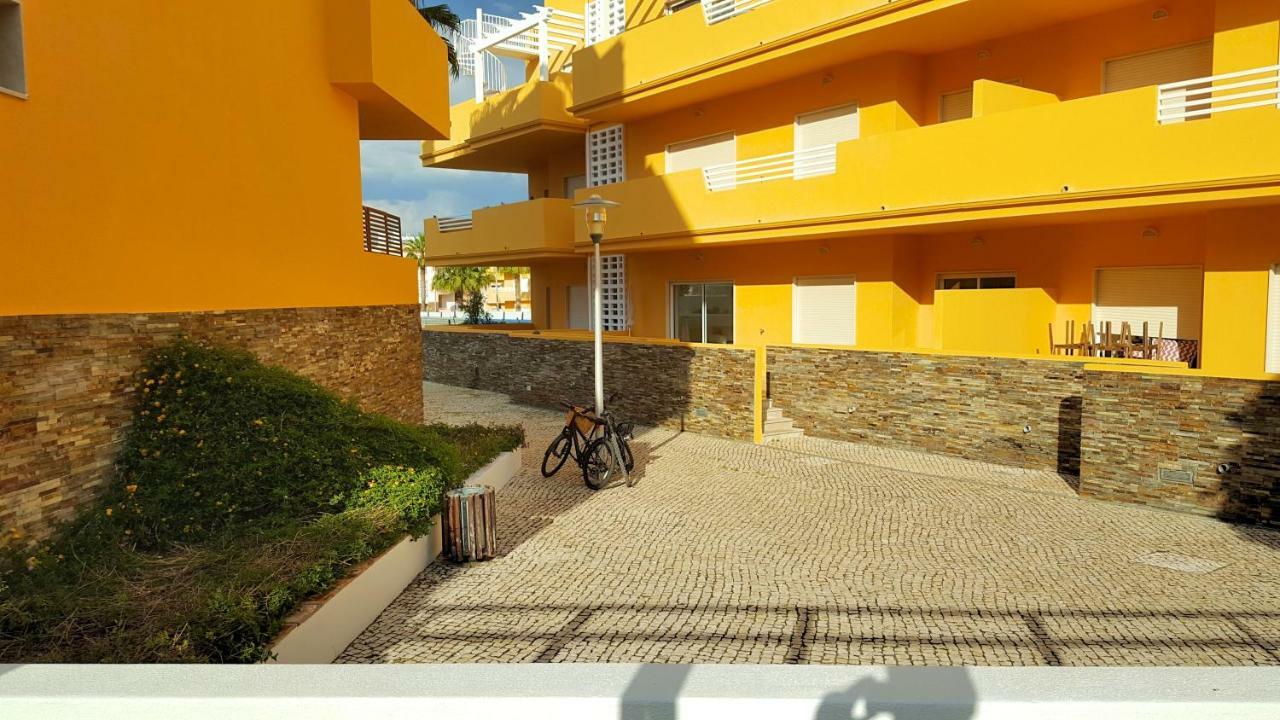 Sunshine Apartment 타비라 외부 사진