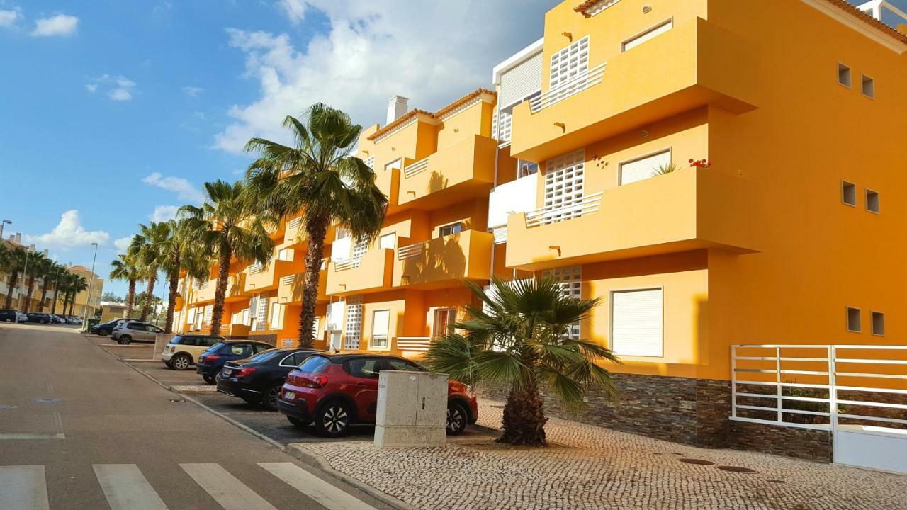 Sunshine Apartment 타비라 외부 사진